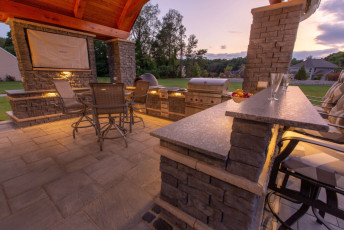 Alex Pro Construction Paver Patios and Porches Projects 5